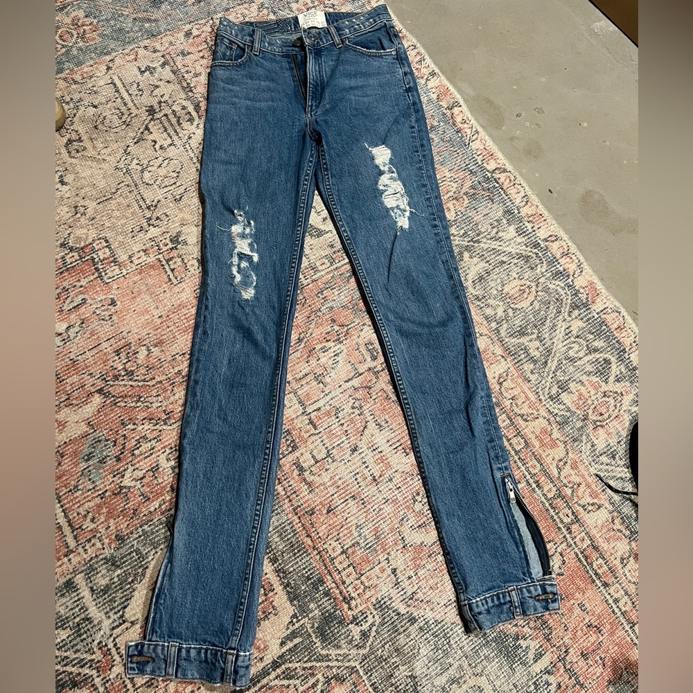 REVICE Blue Skinny Jeans with Distressed Detail